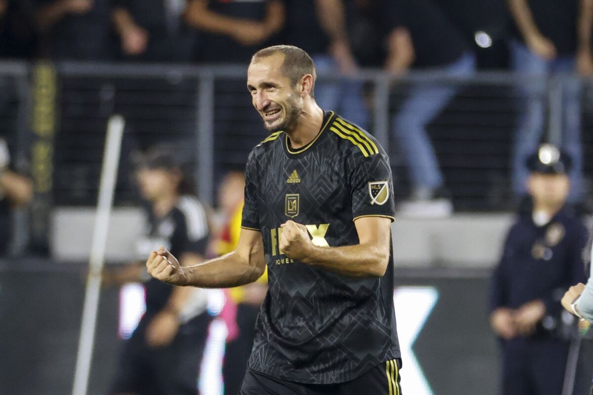 Giorgio Chiellini too busy living the LAFC good life to retire - Los Angeles Times
