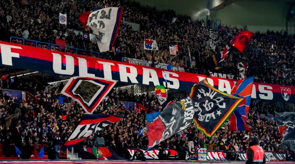 PSG Ultras lại gây bất ngờ khi chuẩn bị tiếp đón Dortmund | Thể thao | Báo văn hóa