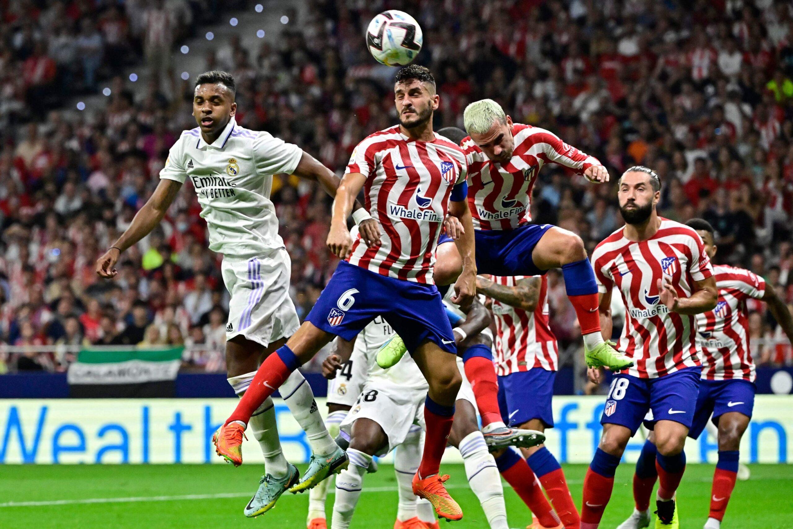 Real Madrid là một trong những câu lạc bộ bóng đá hàng đầu thế giới