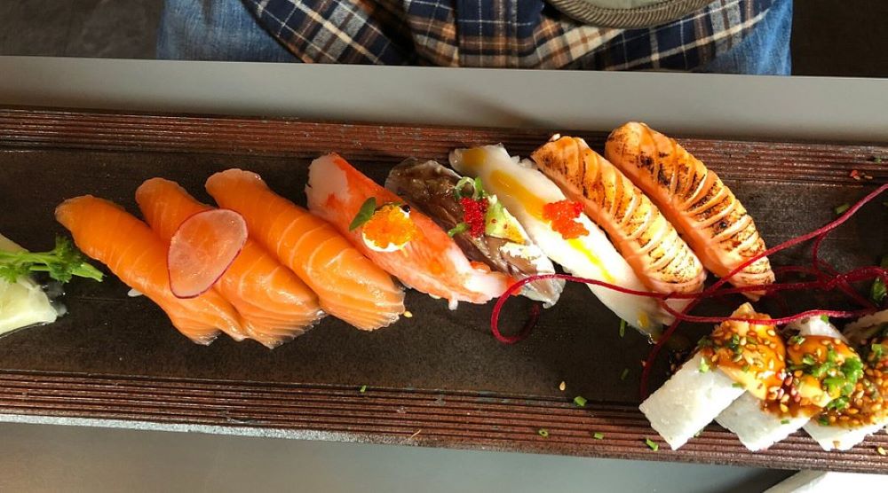 Naked Sushi nằm trong top 5 quán sushi ngon nhất Sài Gòn